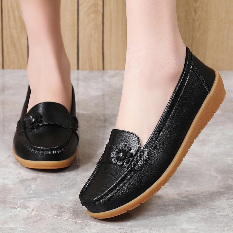Women's Moccasins Solid Color  - огляд і ціна Leatherwork Flowers