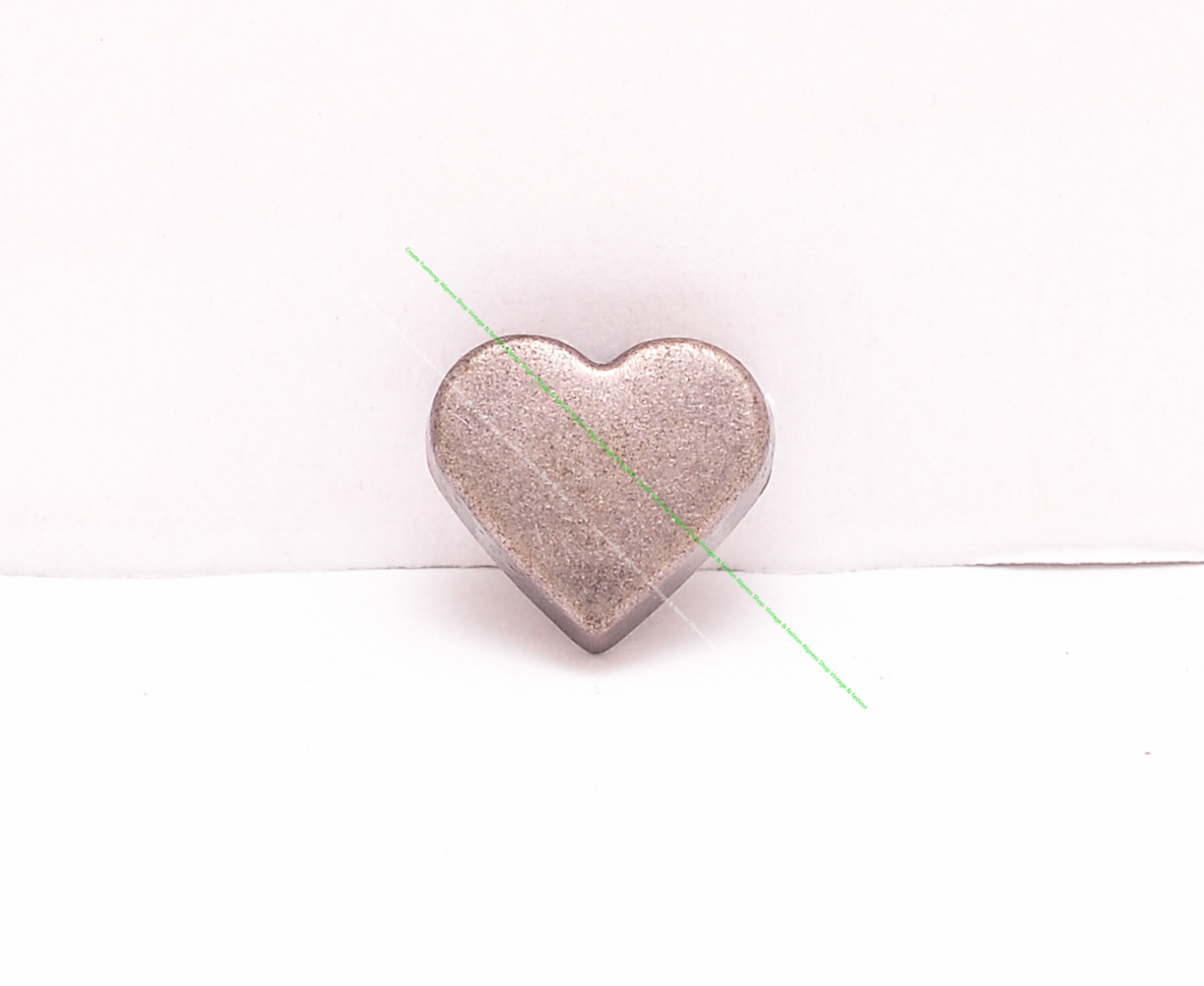 50Pcs Retro Silver Love Heart  - огляд і ціна Leatherwork Jewelry